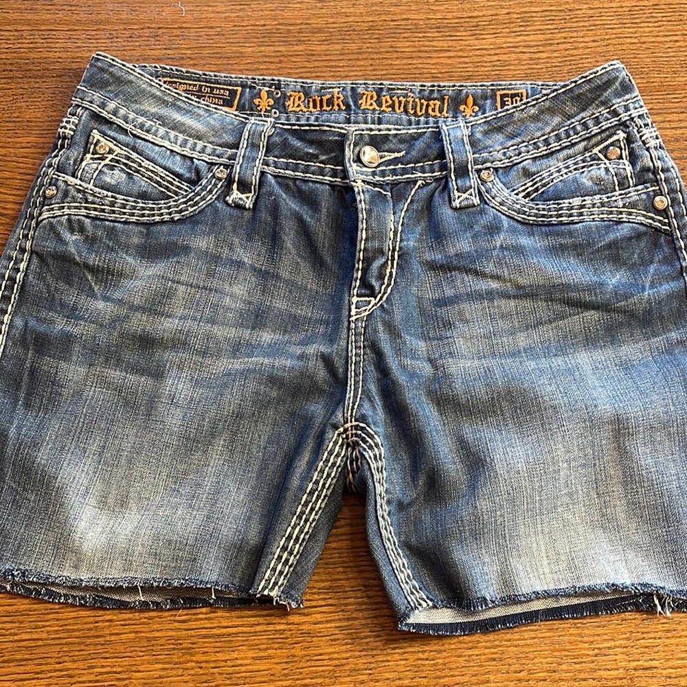 Rock Revival shorts